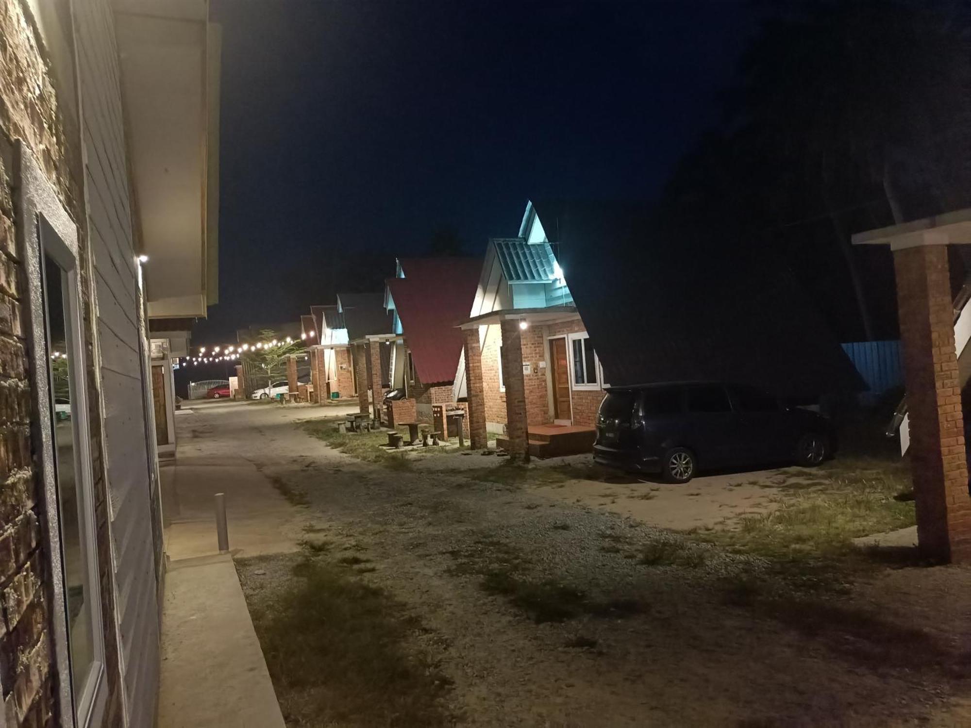 Zainab Cottage 파시르푸테 외부 사진